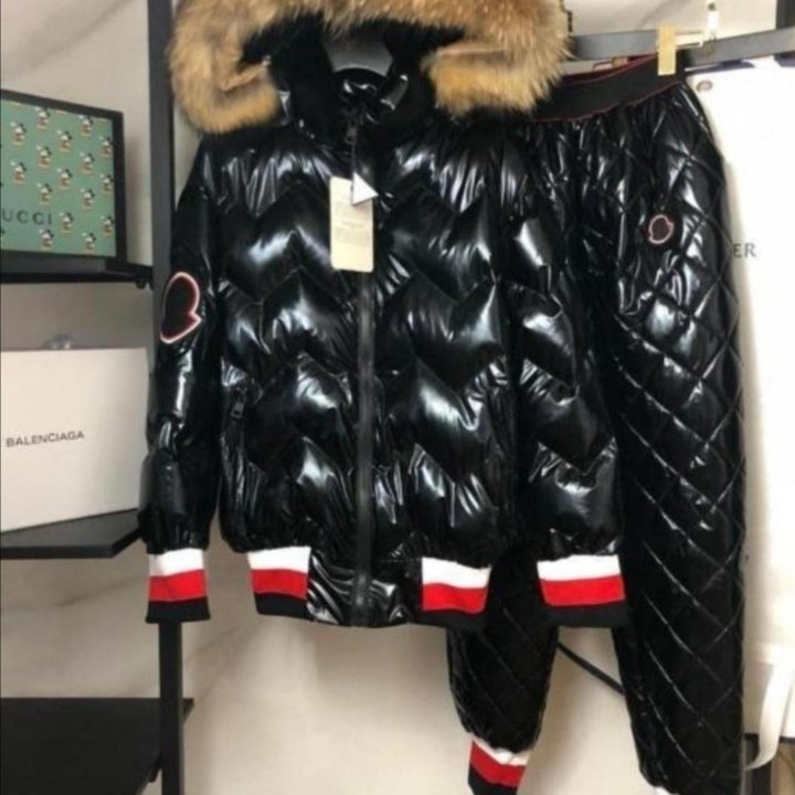 Зимний костюм Moncler