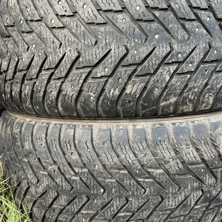 265 60 18 Nokian Hakkapeliitta 8 SUV зима компелкт