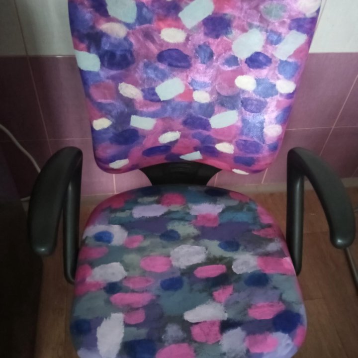 Компьютерный стул