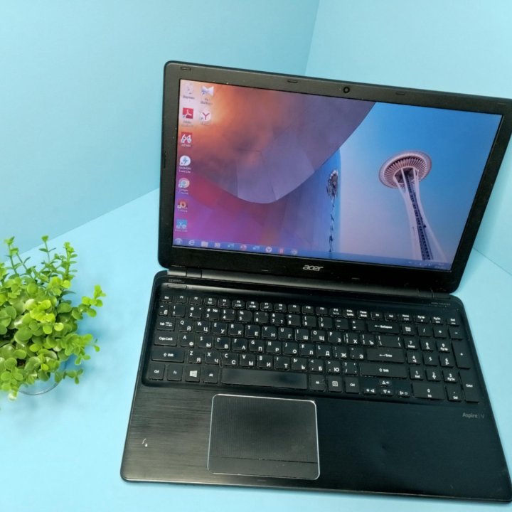 Acer, i5+8gb RAM+ 2 video