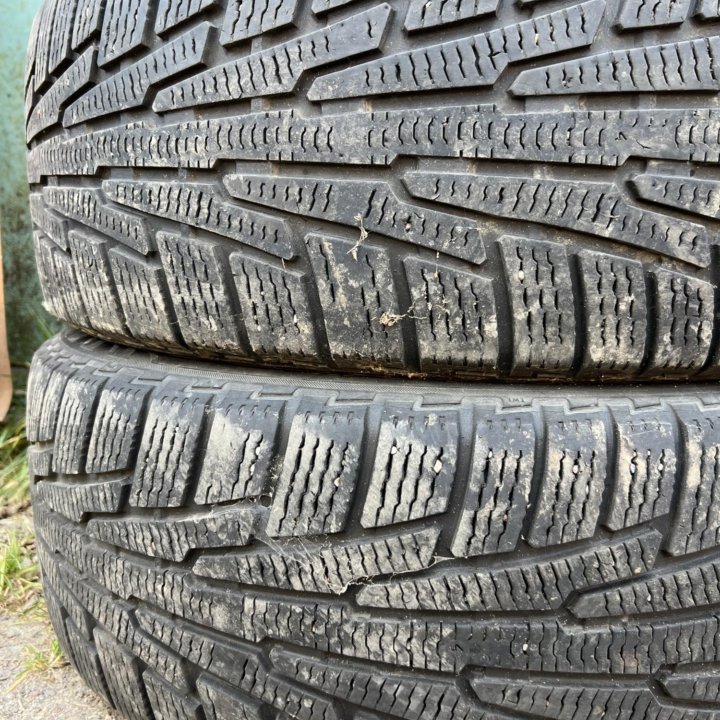 235 55 19 Nokian Hakkapeliitta R Sport Utility зим