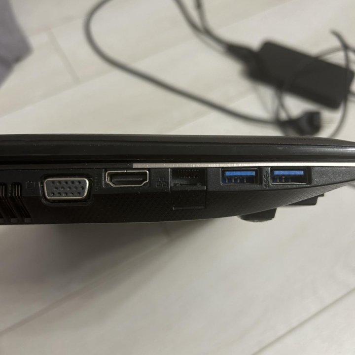 Ноутбук asus k55vm