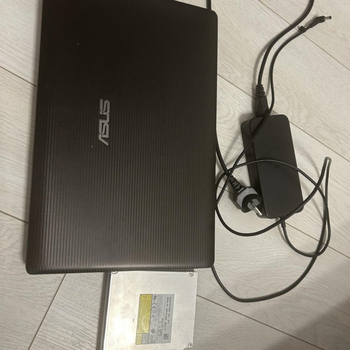 Ноутбук asus k55vm