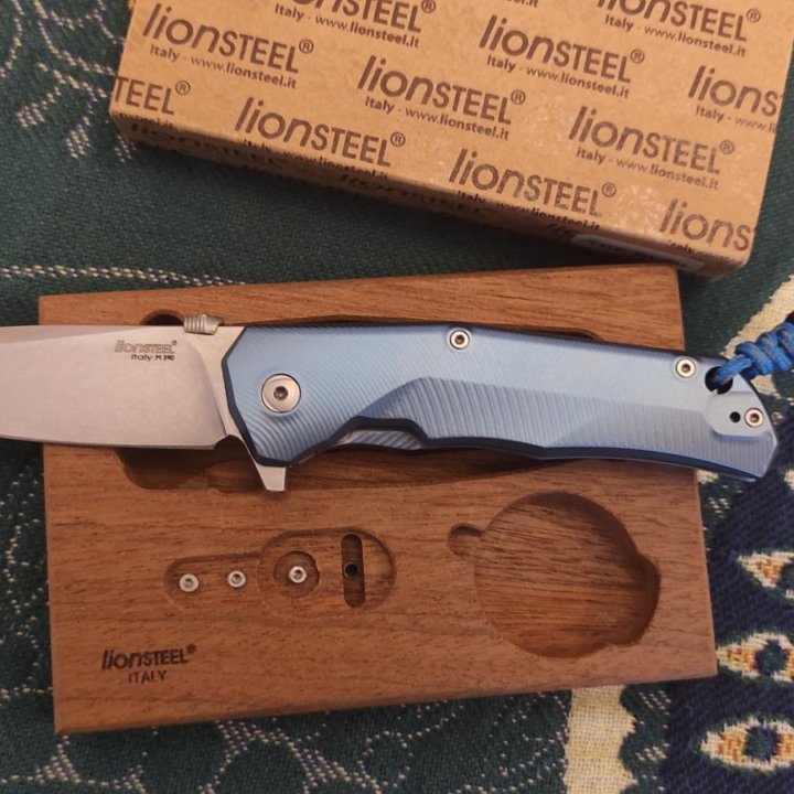 Нож складной LionSteel «T.R.E. Blue»
