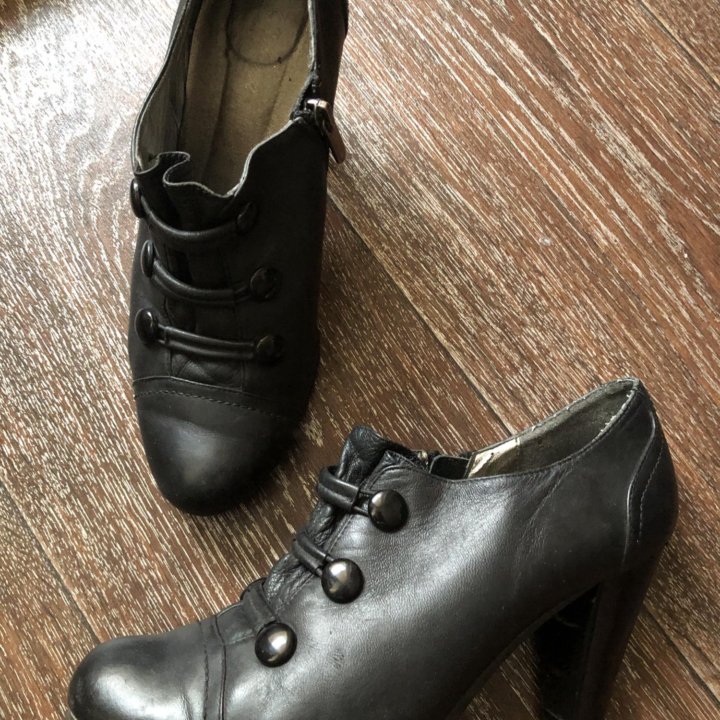 Туфли ботильоны