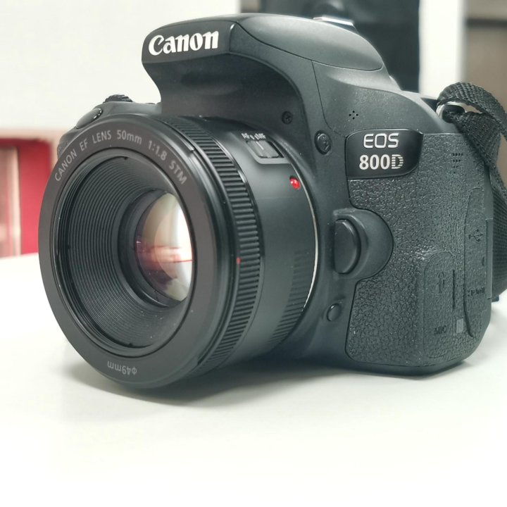 фотоаппарат Canon EOS 800D