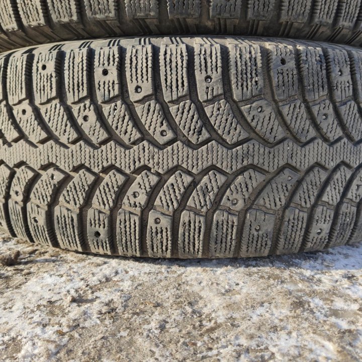 Bridgestone Blizzak Spike-01, 265/70/16 поштучно