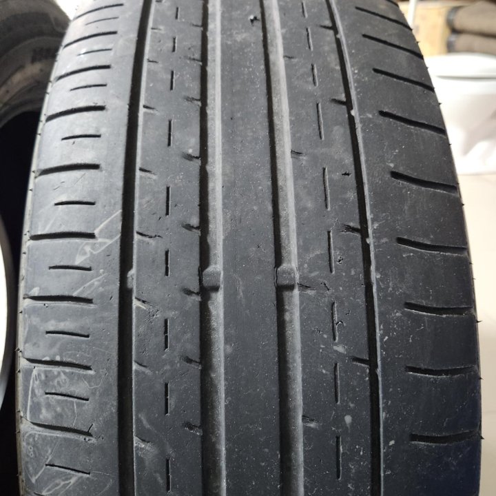 Шины летние Falken Azenis 235/55 R19