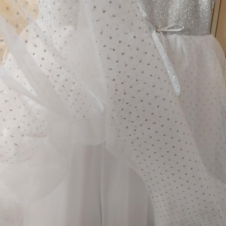 Платье на девочку