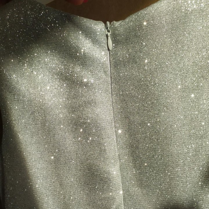 Платье на девочку