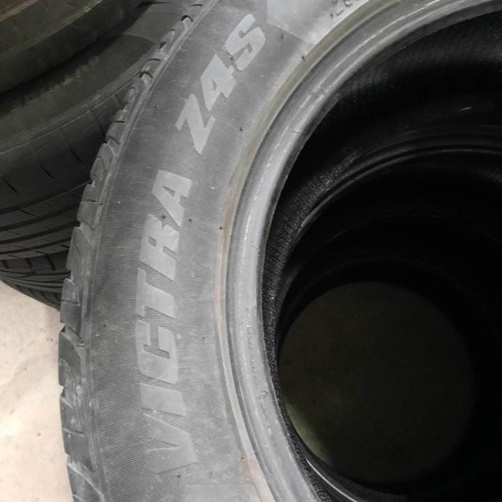 Maxxis 255/55/18 , 4шт