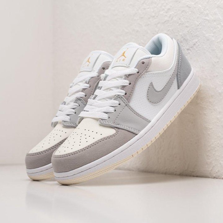 Кроссовки Nike Air Jordan 1 Low