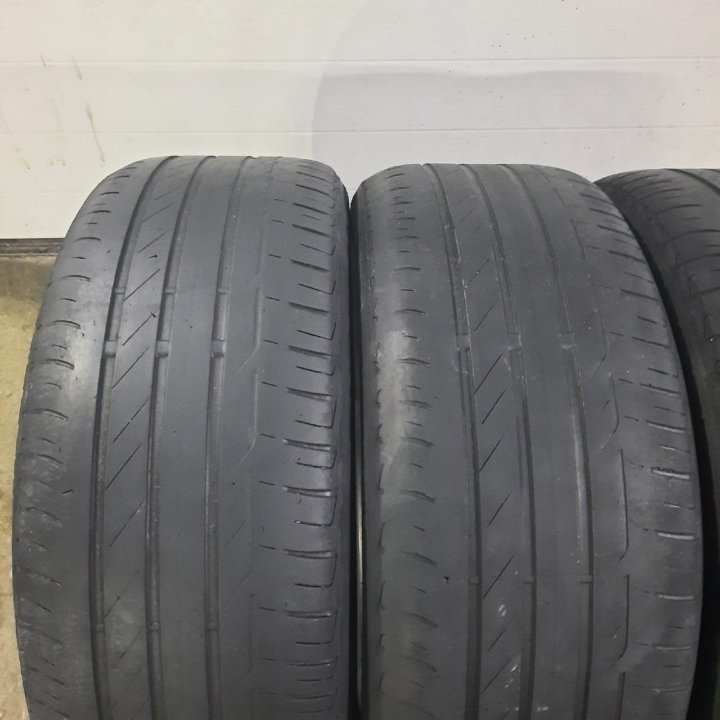 225/45R19 Bridgestone Turanza T001 (Лот №7146)