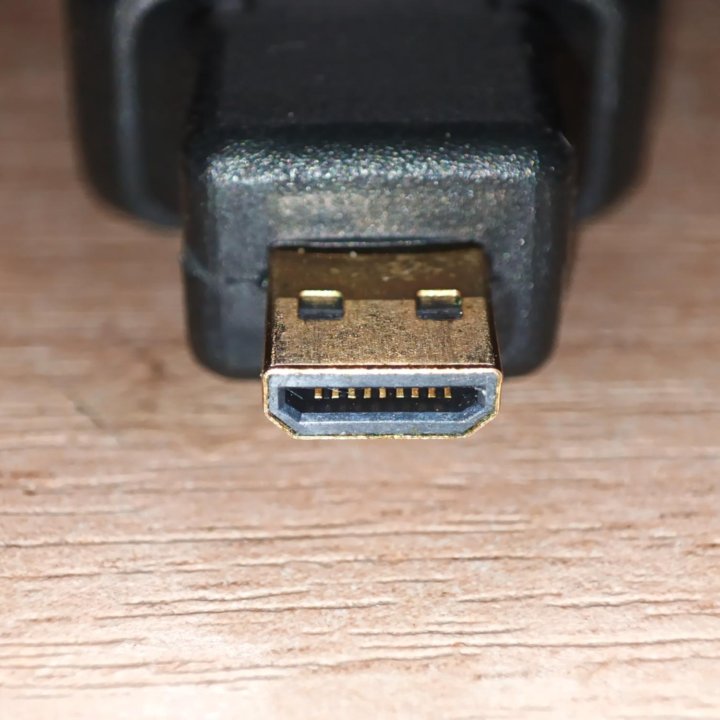 MicroHDMI-HDMI переходник