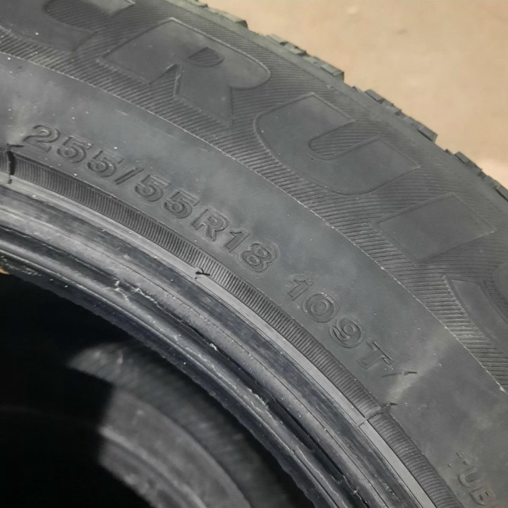 255/55R18 Bridgestone Ice Cruiser 7000 (Лот №7117)