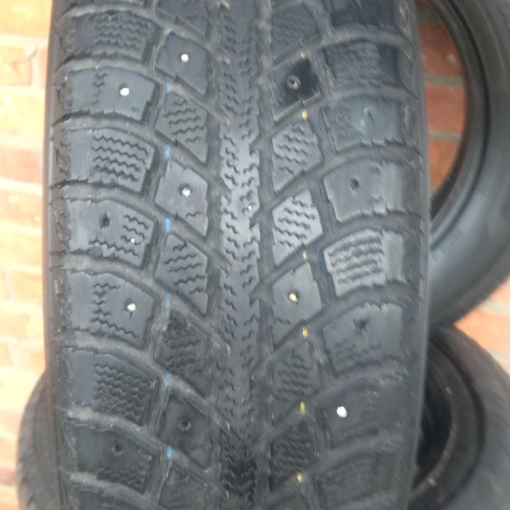 Зимние шины TOYO 185/65R15