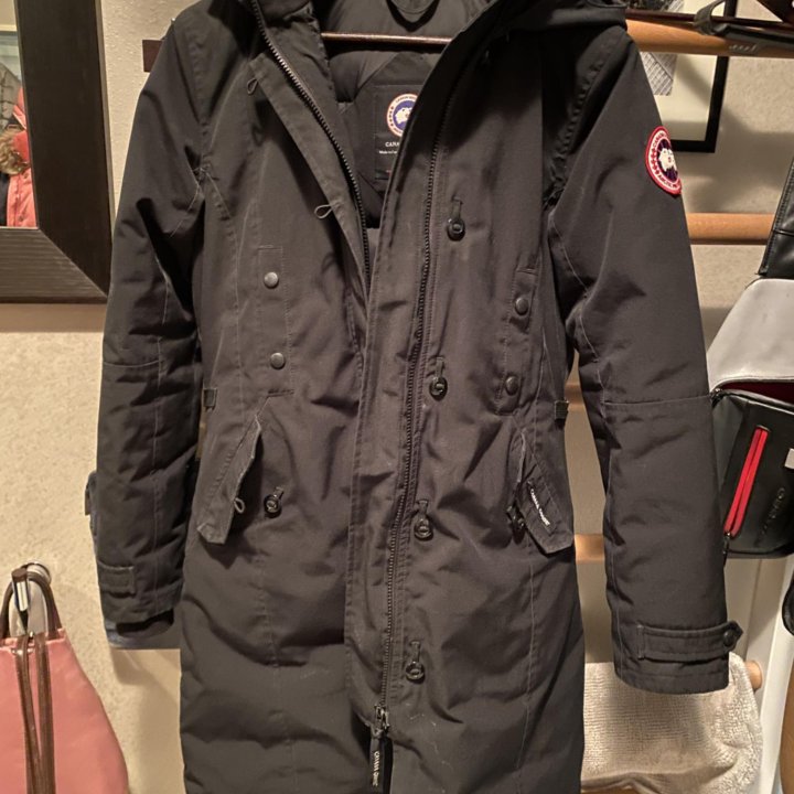 Canada Goose пуховик