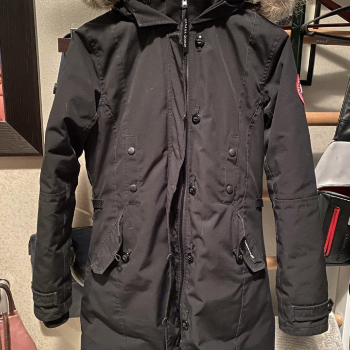 Canada Goose пуховик