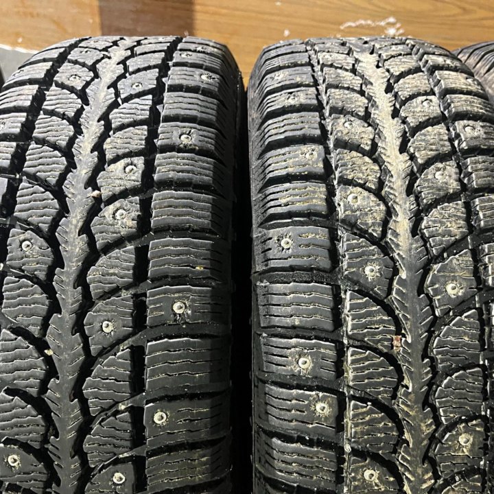 Зима Кама 505 185/60 R14 Диски Hyundai 4x100 D54.1