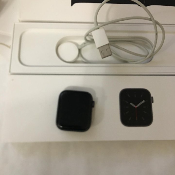 Apple Watch 6 44mm