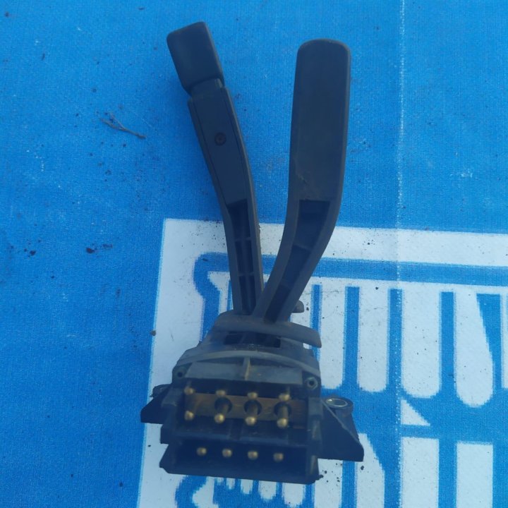 Запчасти на форд Сиерра универ