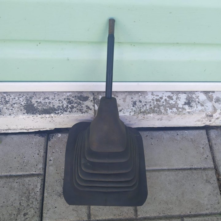 Запчасти на форд Сиерра универ