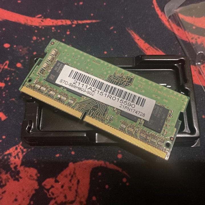 Модуль памяти 8GB Samsung DDR4 3200 SO dimm