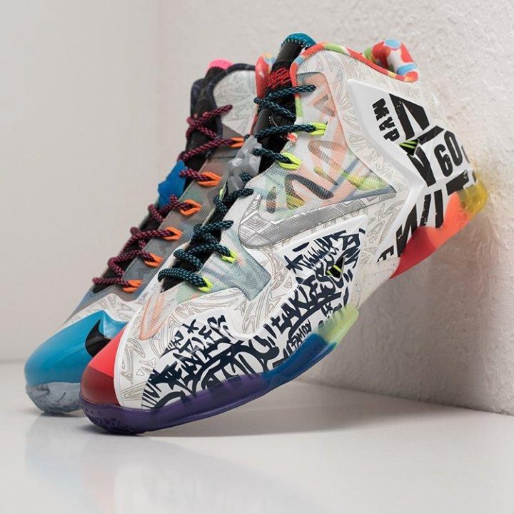 Кроссовки Nike Lebron 11