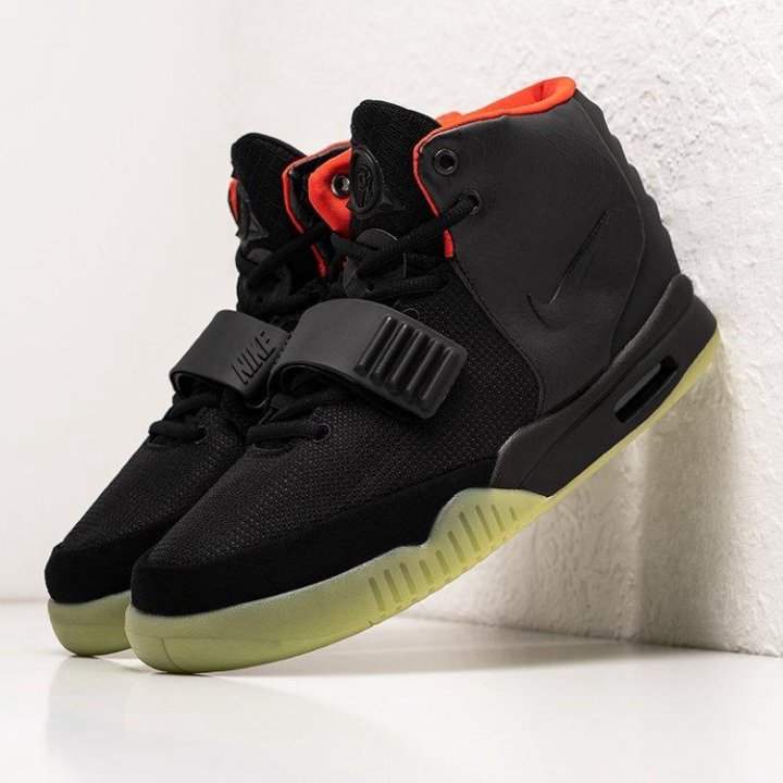 Кроссовки Nike Air Yeezy 2