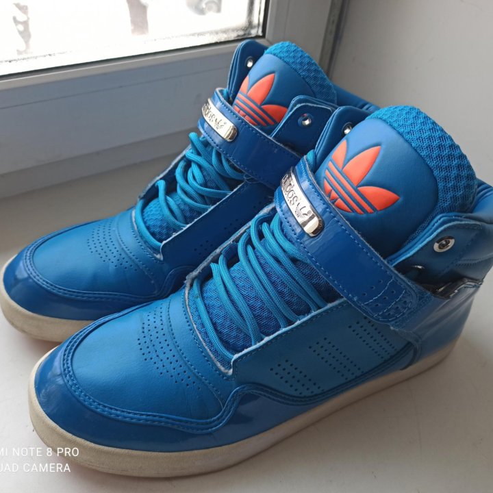 Adidas hoops originals кроссовки новые оригинал 43