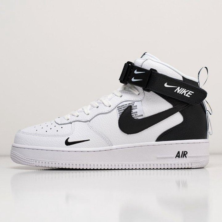 Зимние Кроссовки Nike Air Force 1 07 Mid LV8