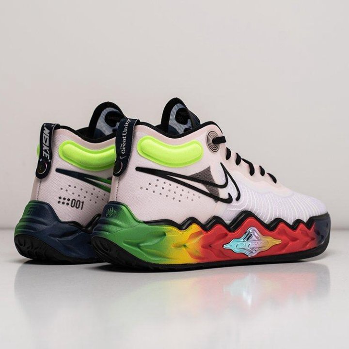 Кроссовки Nike Air Zoom G.T. Run