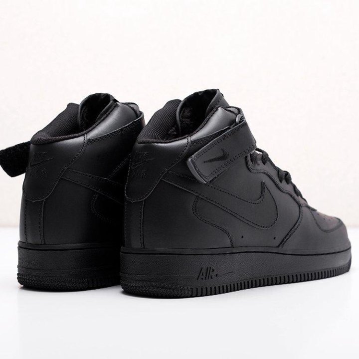 Зимние Кроссовки Nike Air Force 1 Mid