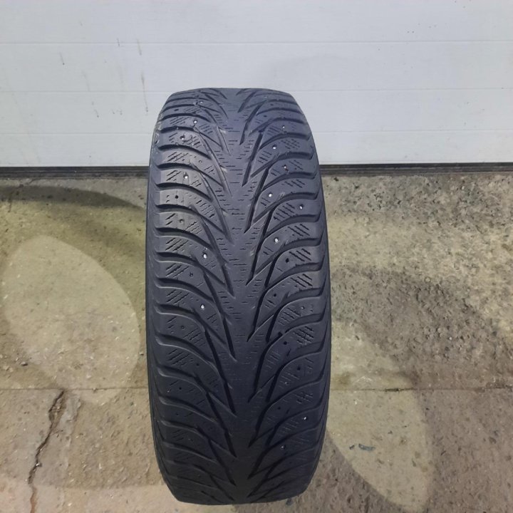 215/60R16 Yokohama Ice Guard IG35 (Лот №7092)