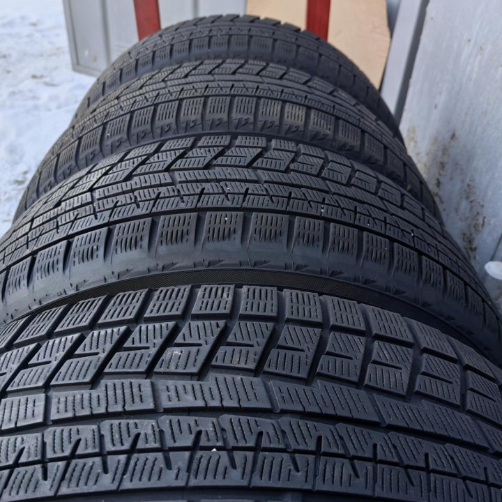 Комплект Yokohama Ice Guard ig60 225/45 r19 