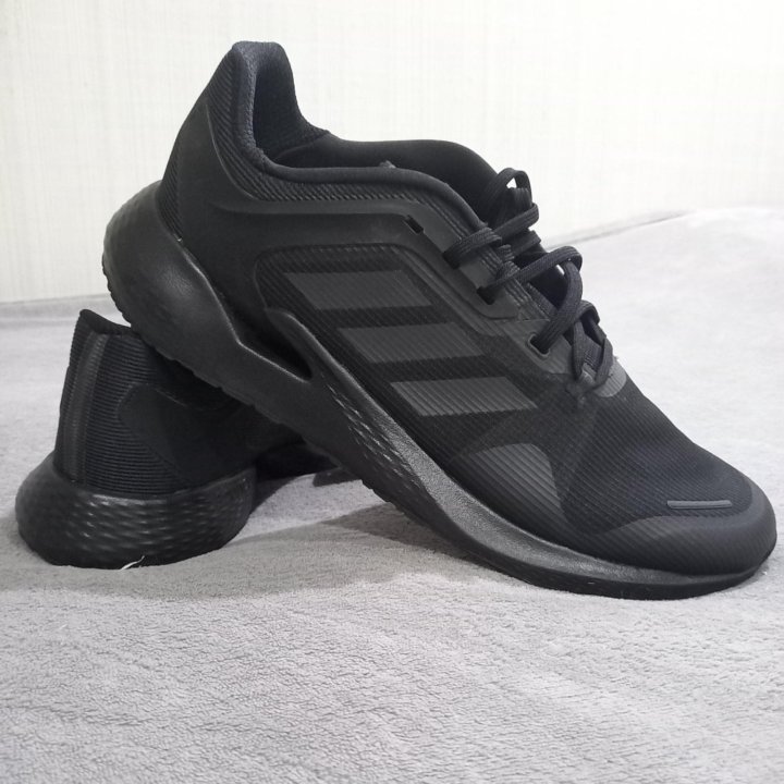 Кроссовки мужские Adidas Alphatorsion M, р. 50