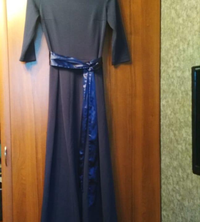 Платье вечернее