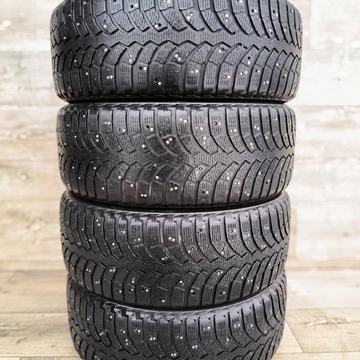 205/55/16, Bridgestone Spike 01, 4 шт