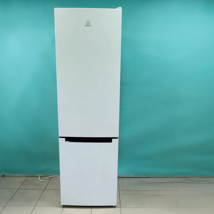 Холодильник Indesit no frost