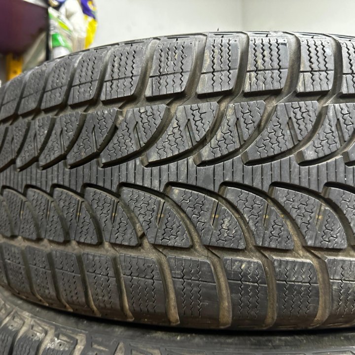 235/55/19 зима Bridgestone Blizzak LM 80 EVO