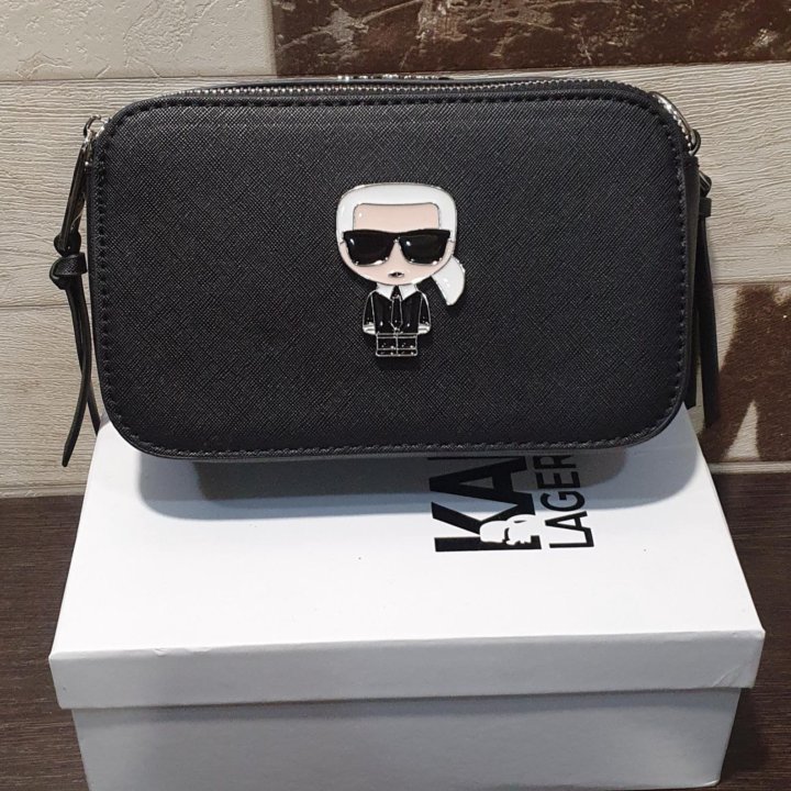 Сумочка Karl Lagerfeld