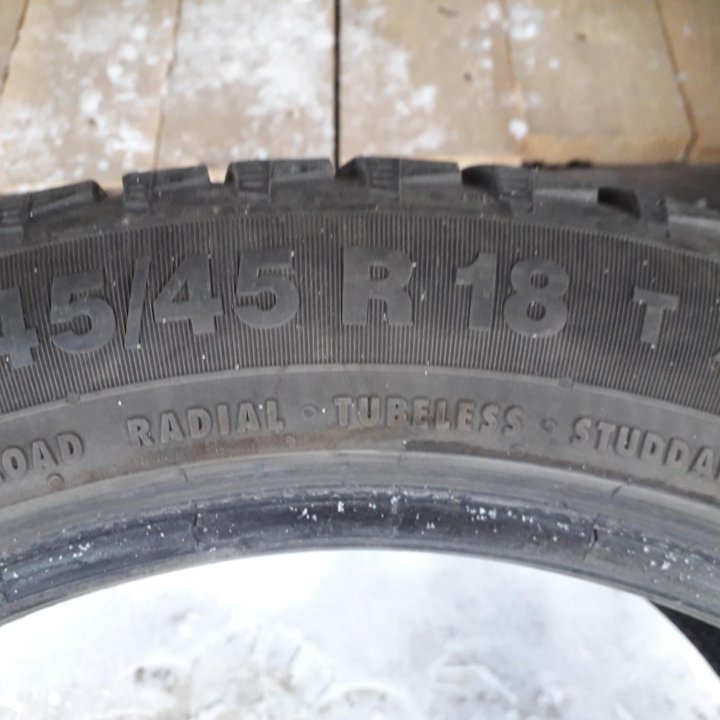 Зимняя резина Continental 245/45R18