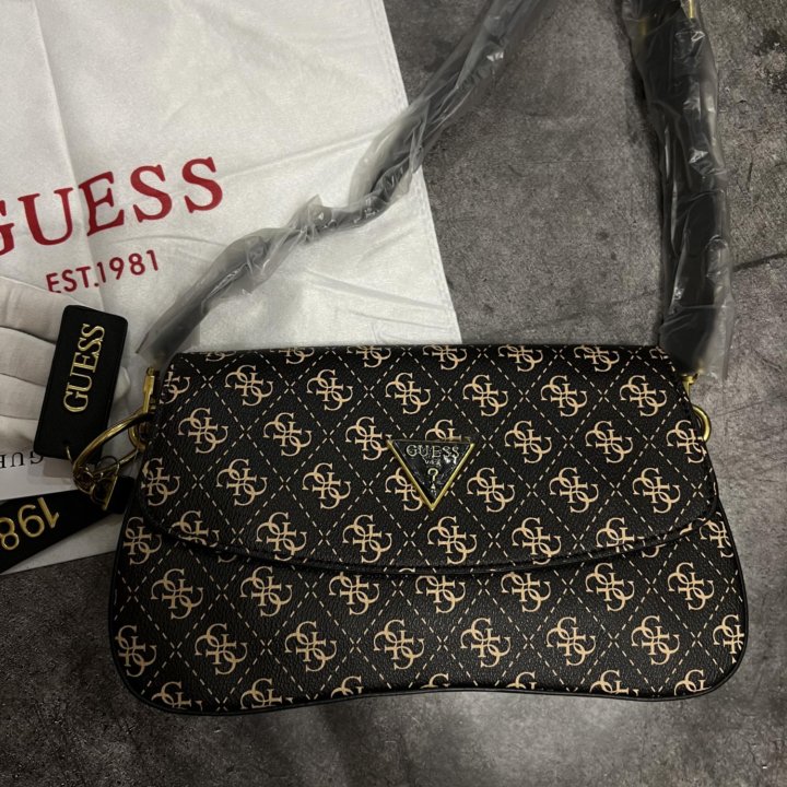 Сумка Guess