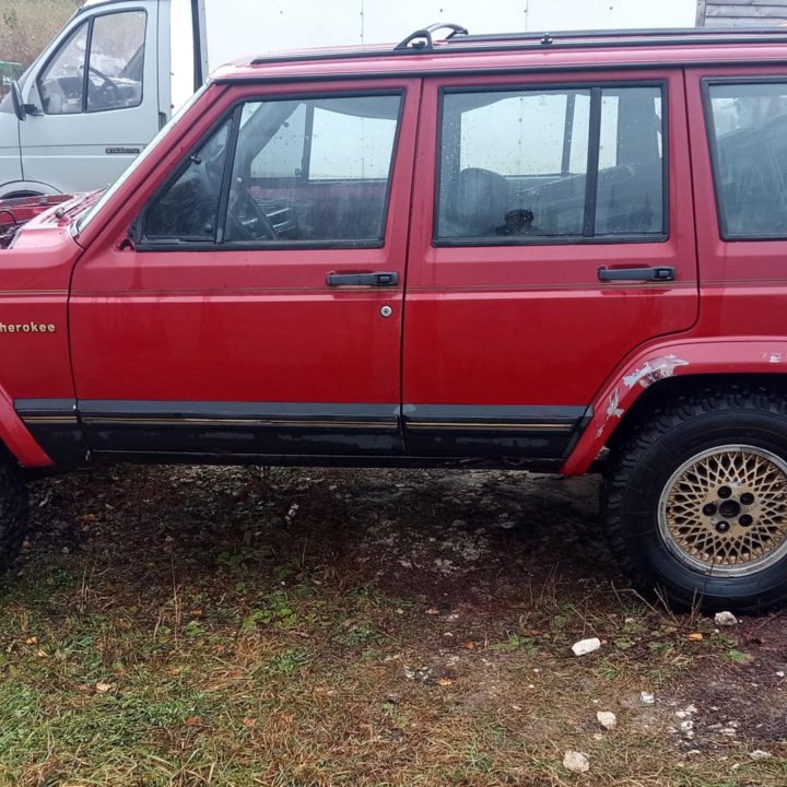 Jeep Cherokee, 1988