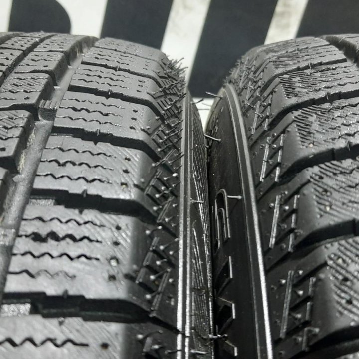 185/60R15 84T Streamstone SW705 Winter пара