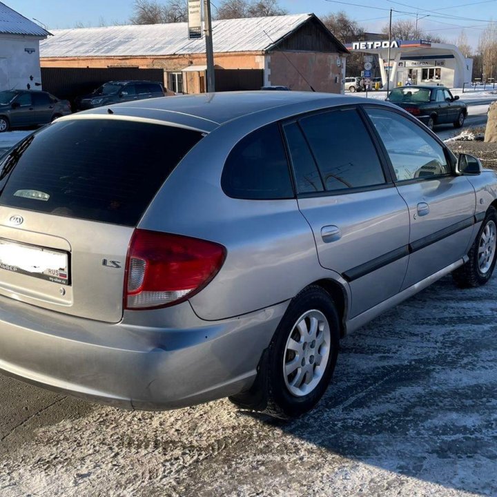 Kia Rio, 2004