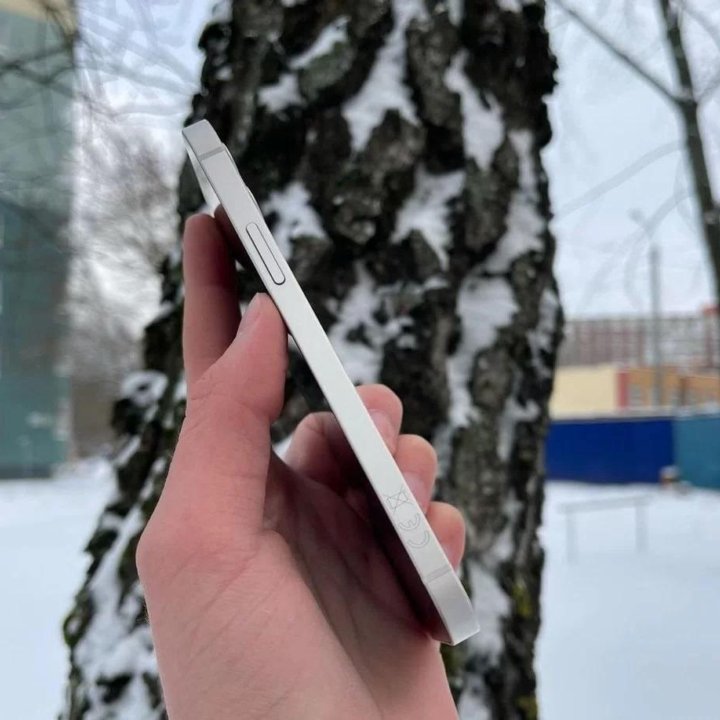 Iphone 12 128ГБ Белый