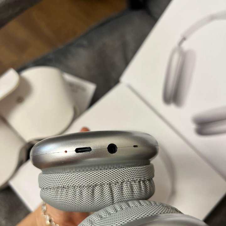 Apple Airpods Max