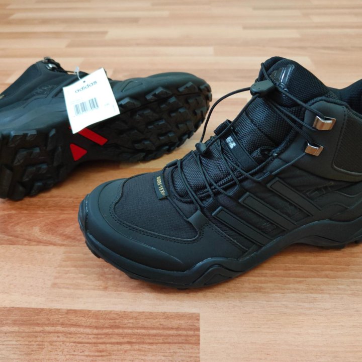 Кроссовки мужские зимние(термо) Adidas Terrex.