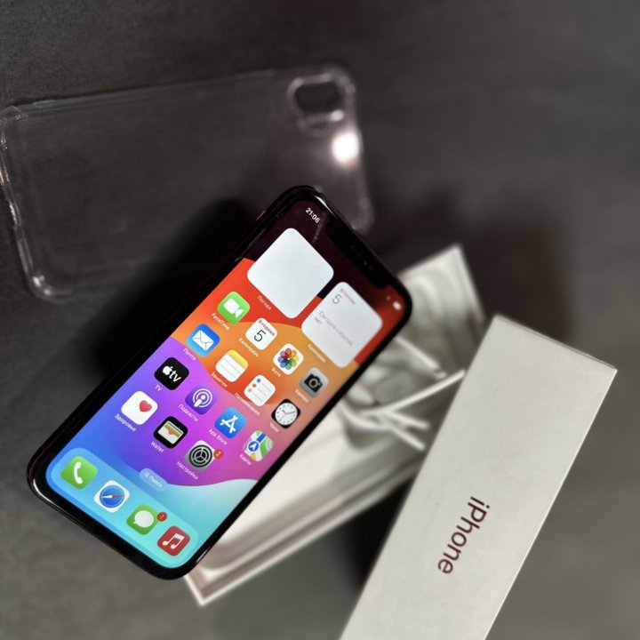 Продам iPhone XR 64Gb Red Product